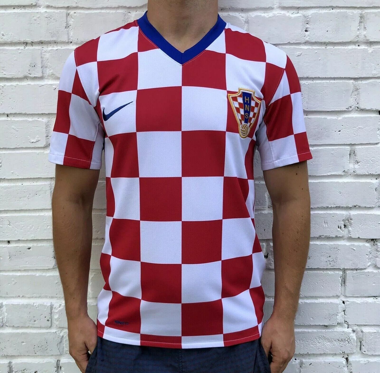 VINTAGE NATIONAL CROATIA 2008 2009 HOME JERSEY SOCCER