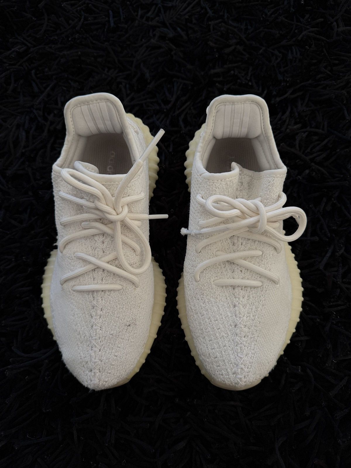 Adidas Yeezy 350 White Size US 5 / EU 37 - 2 Thumbnail