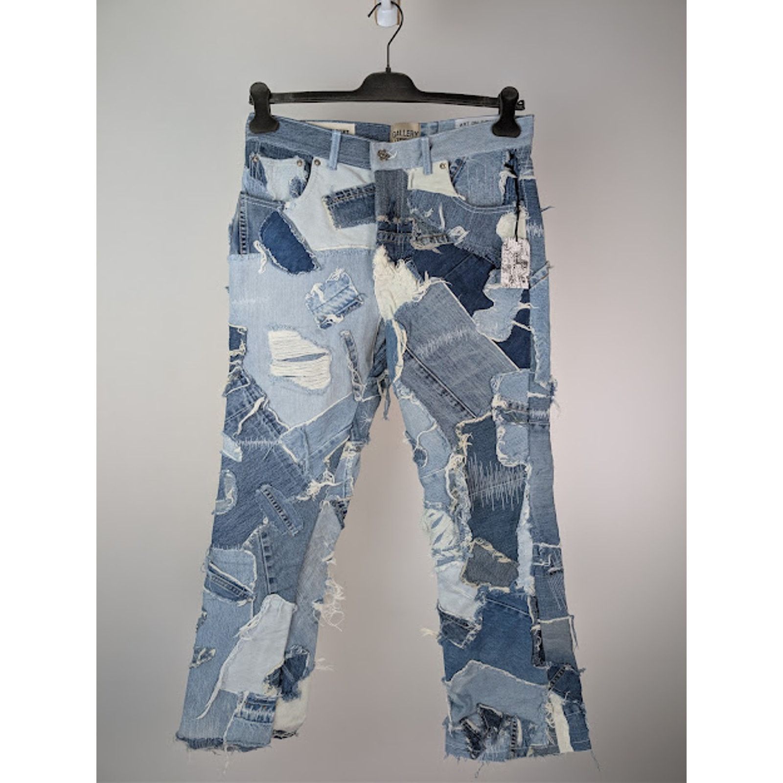 Gallery Dept. o1rshd1 Logan Distressed Patchwork Denim Jeans in Indigo Size US 34 / EU 50 - 1 Thumbnail