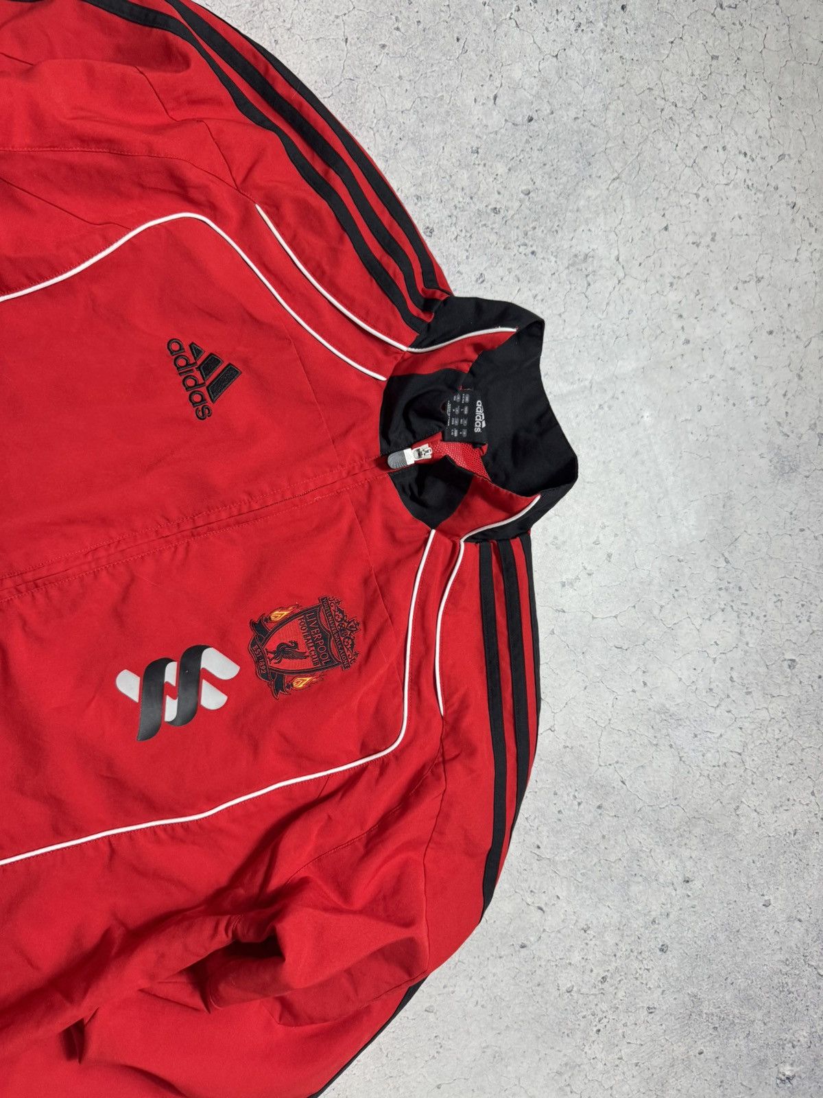 Adidas Adidas FC Liverpool Vintage Soccer Nylon Jacket Football Size US L / EU 52-54 / 3 - 5 Thumbnail