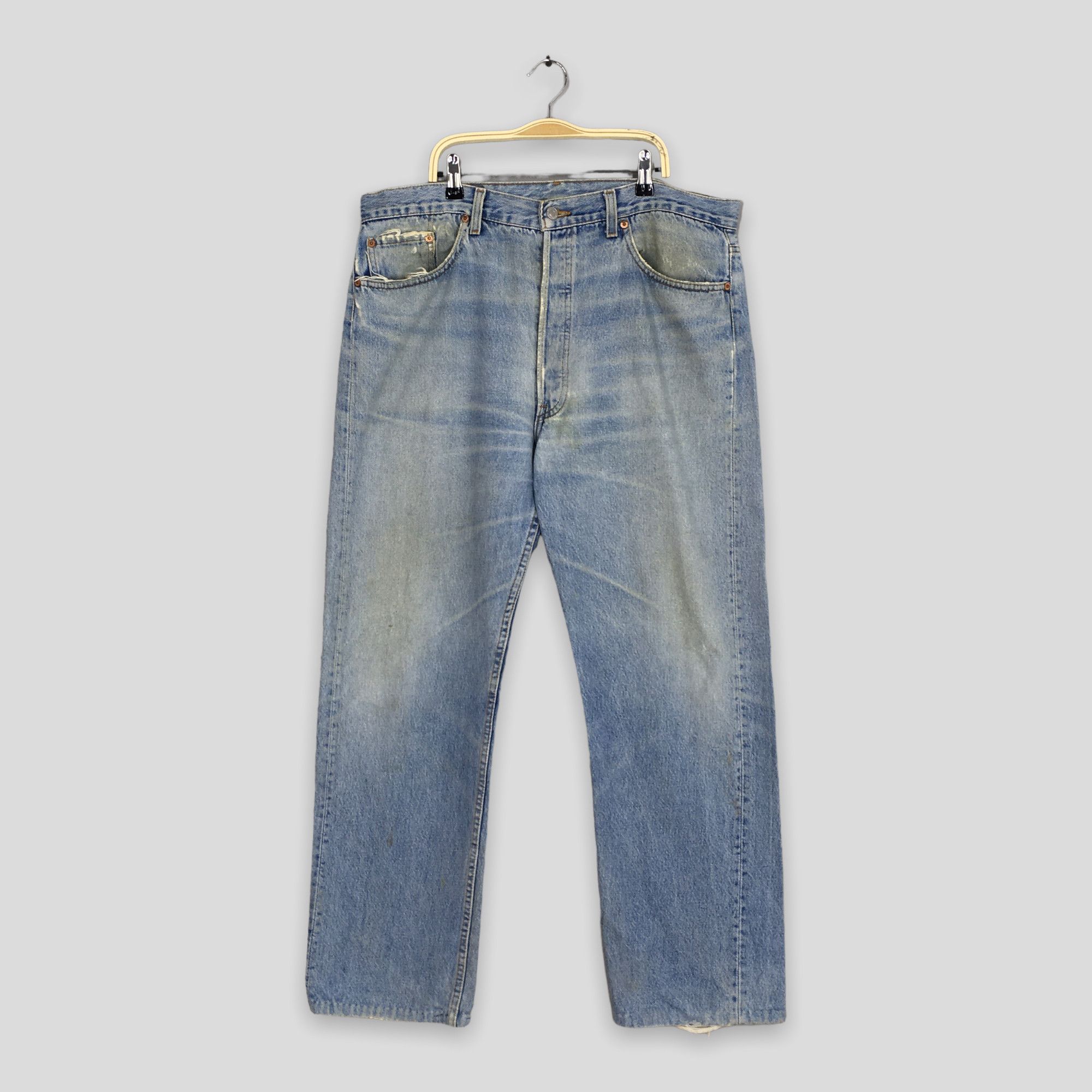 Size Vintage Levi's 501 Faded Blue Jeans