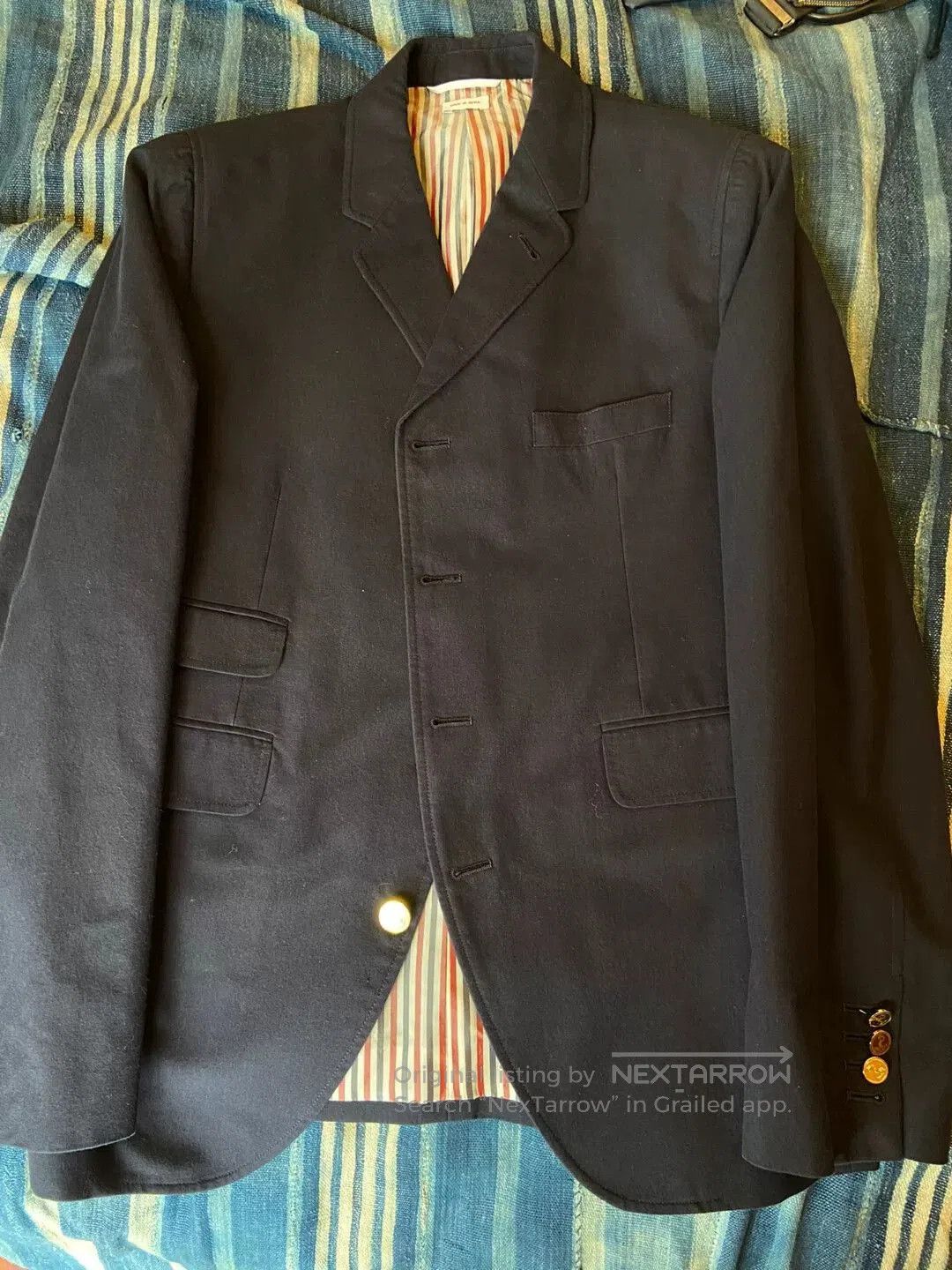 Thom Browne thom browne navy blazer with gold button. Size US S / EU 44-46 / 1 - 1 Thumbnail