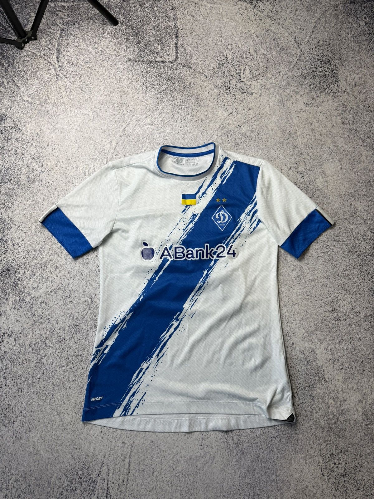 New Balance Vintage New Balance Dynamo Kyiv Jersey #20 Ukraine Size US L / EU 52-54 / 3 - 1 Thumbnail