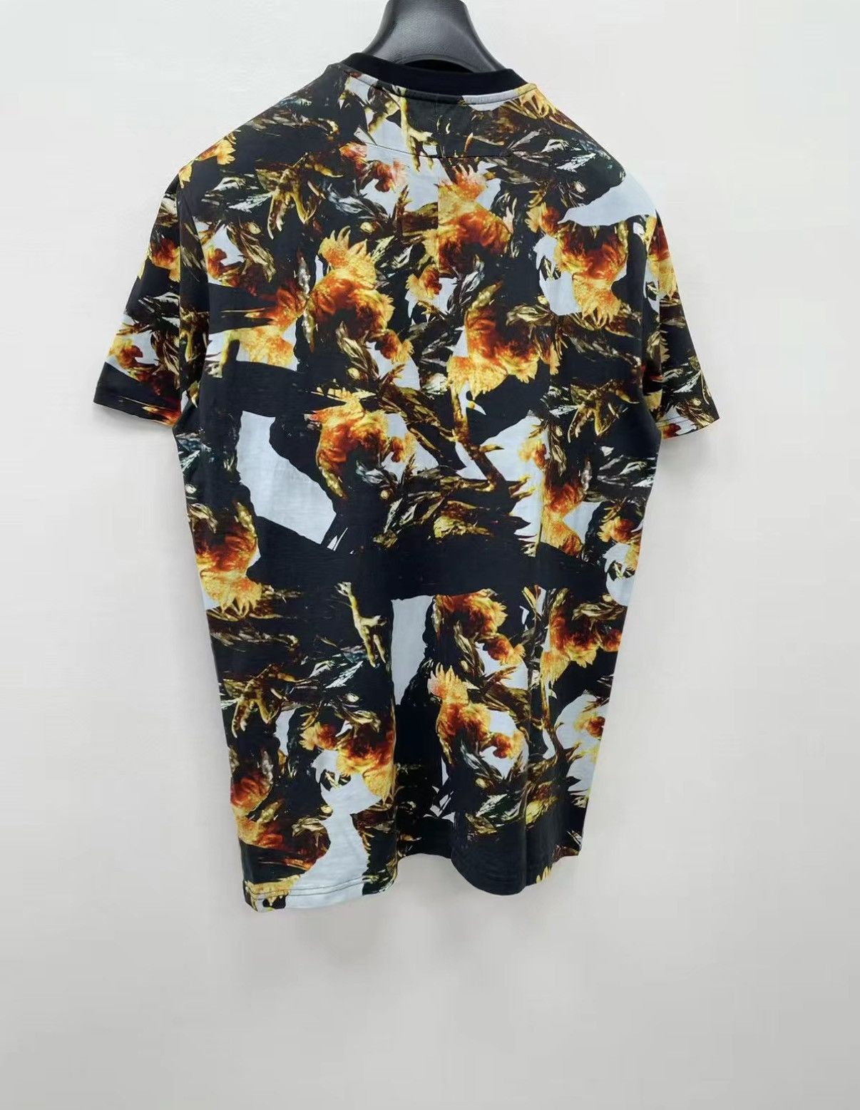 Givenchy Givenchy 100% Cotton Short Sleeve T-shirt J30 Size US L / EU 52-54 / 3 - 6 Thumbnail