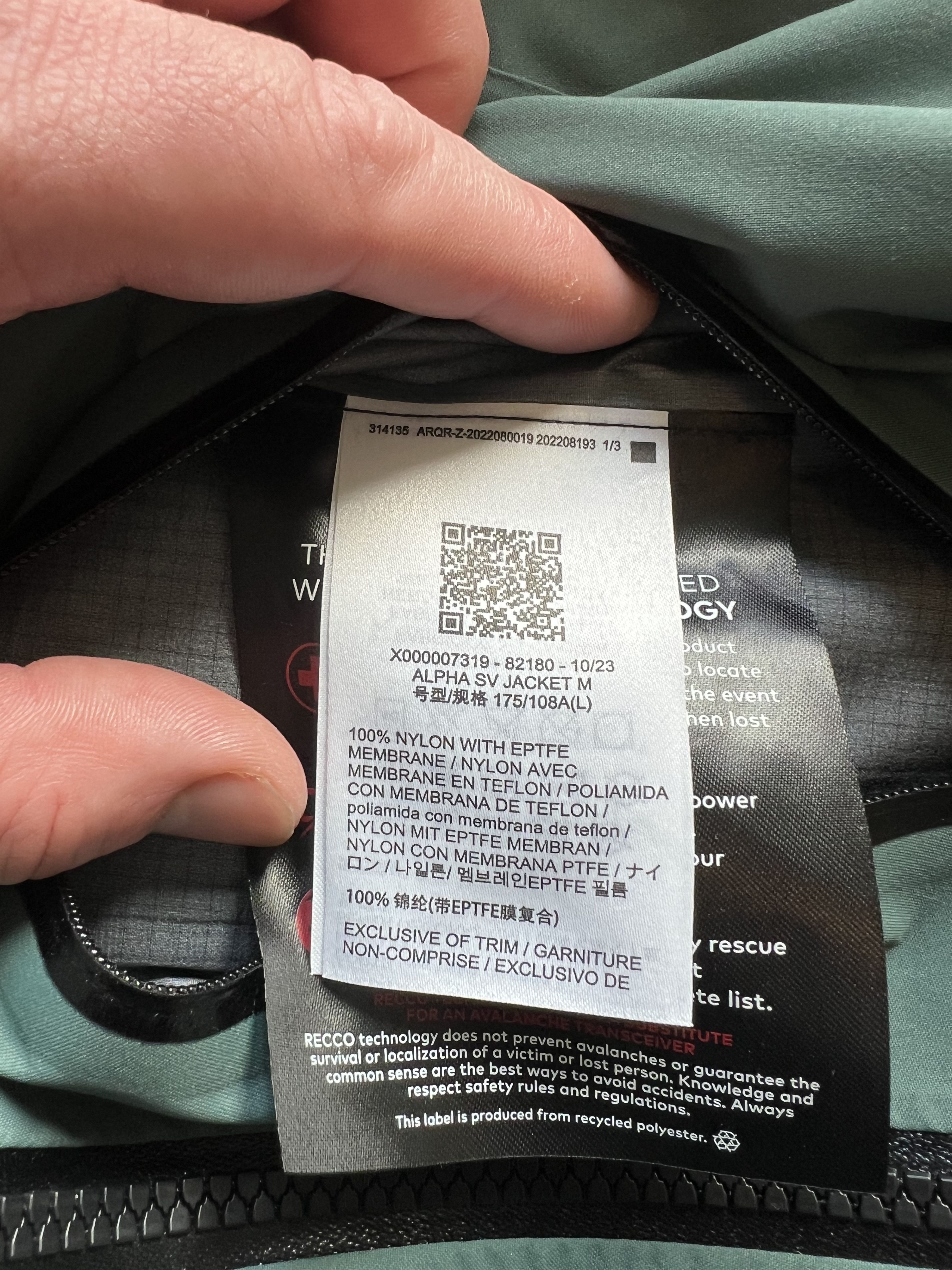 Arc'teryx Fall 23’ Alpha SV 24K Gold Dark Magic / Gorpcore / Gore-Tex Size US L / EU 52-54 / 3 - 7 Thumbnail