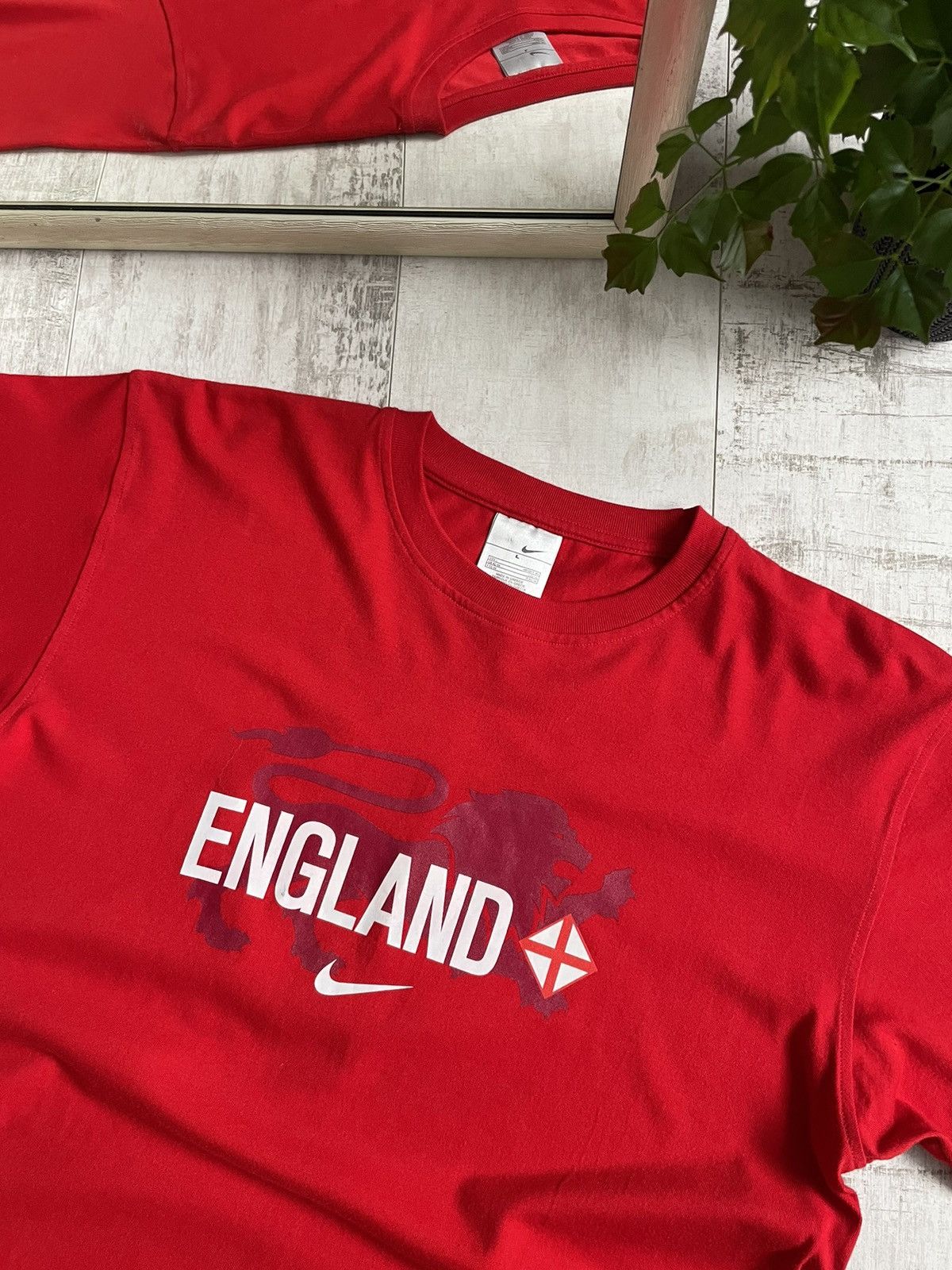 Nike × Vintage Nike Vintage Manchester United #9 Rooney Football T Shirt Size US L / EU 52-54 / 3 - 5 Thumbnail