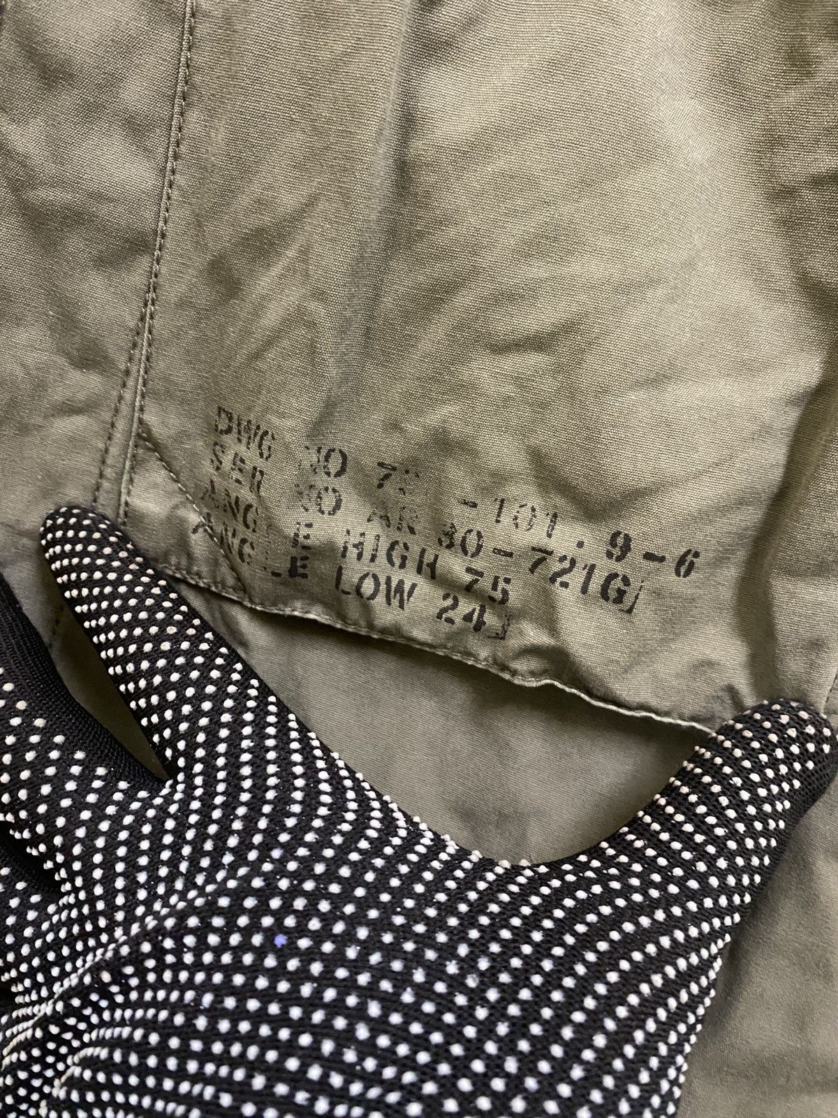 Avirex Vintage Avirex USA Military Field Jacket Olive Green Size US L / EU 52-54 / 3 - 4 Thumbnail