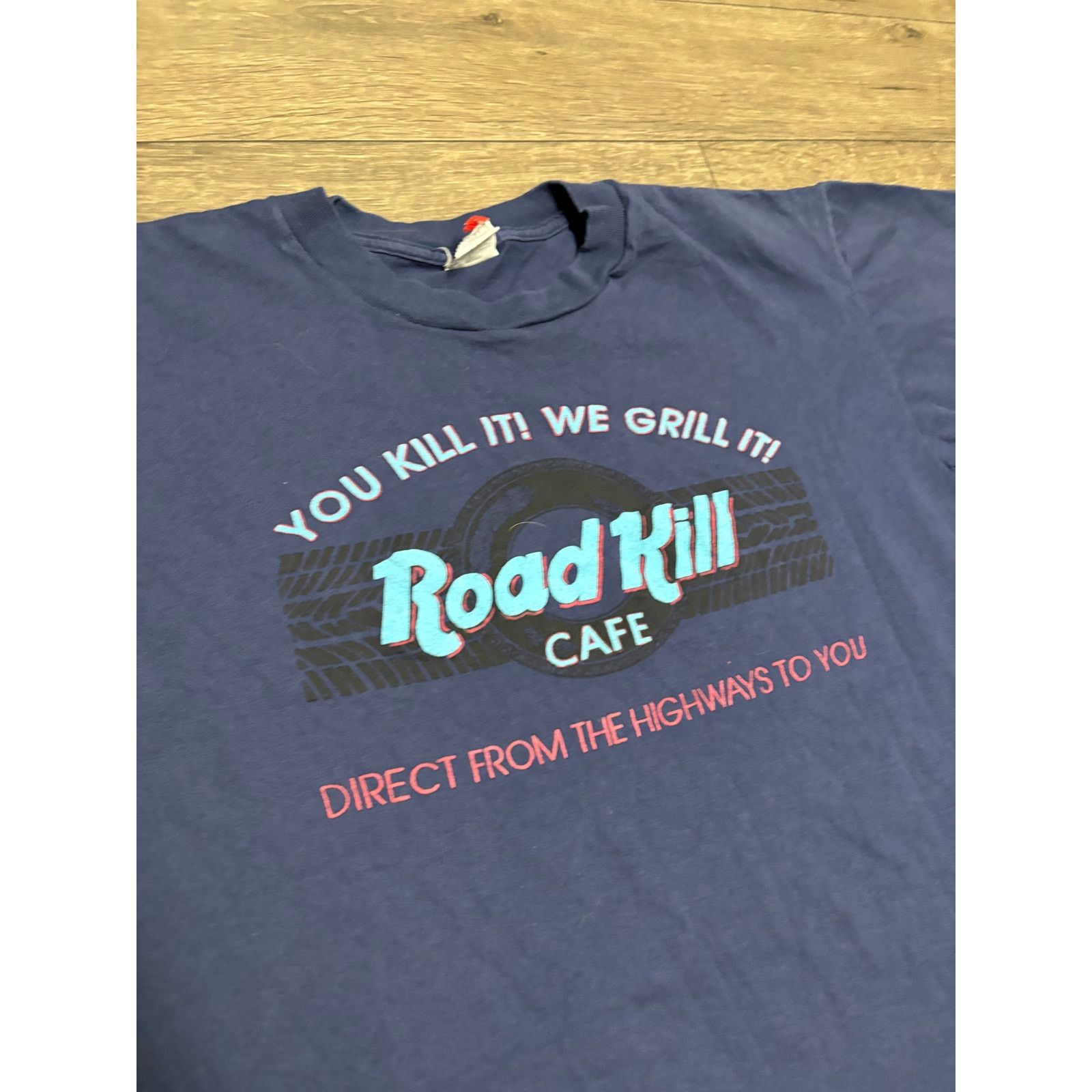 Hard Rock Cafe × Vintage Vintage Hard Rock Parody "Road Kill Cafe" Blue Tee Sz 2XL Size US L / EU 52-54 / 3 - 4 Thumbnail