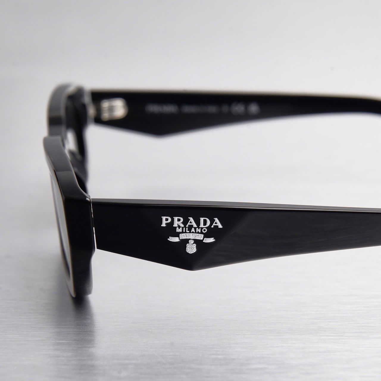 Prada PRADA 0PR B06S 16K08Z SUNGLASSES Size ONE SIZE - 3 Thumbnail