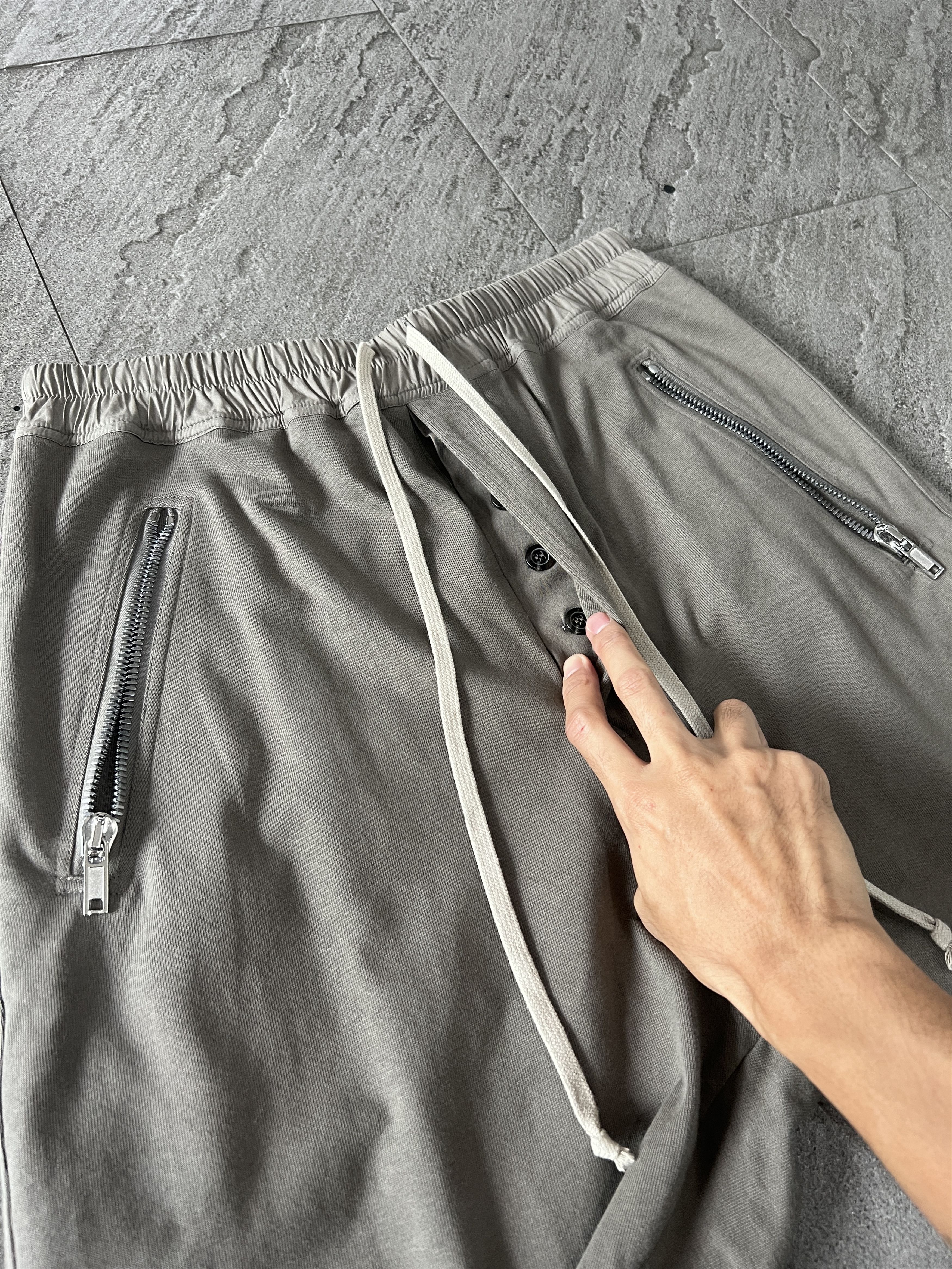 Rick Owens Rick Owens Sarouel Cropped Pants Dust Grey Size US 30 / EU 46 - 3 Thumbnail