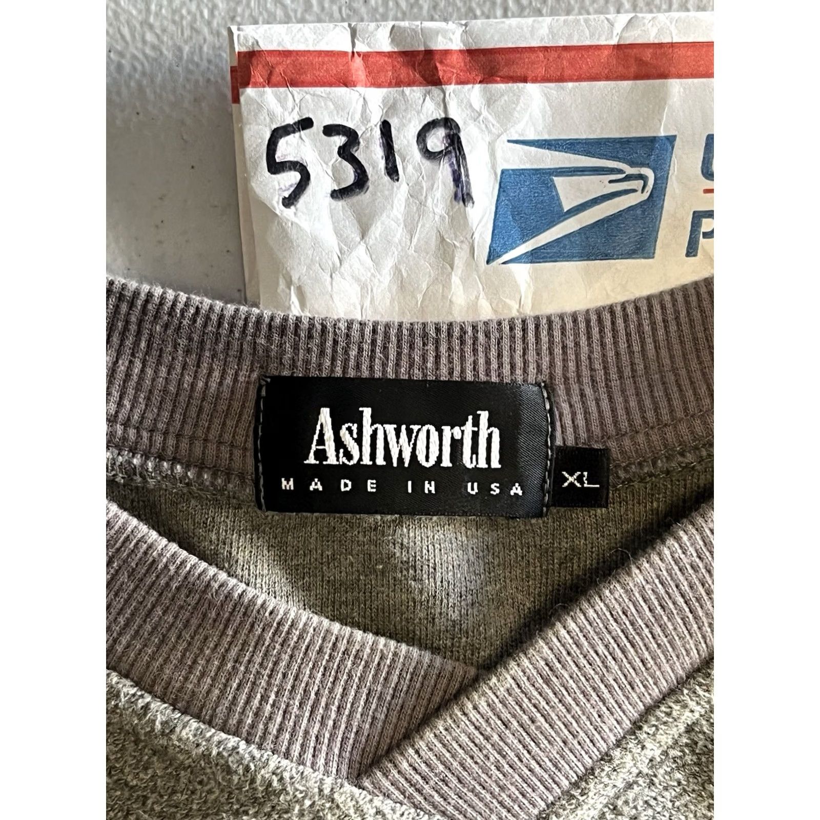 Vintage Ashworth Mens Gray Cotton Knit Vest V-Neck Pullover XL Golf Knit Sweater Pullover Casual Men Regular Size XL Gray V-Neck Ashworth Size US XL / EU 56 / 4 - 7 Thumbnail