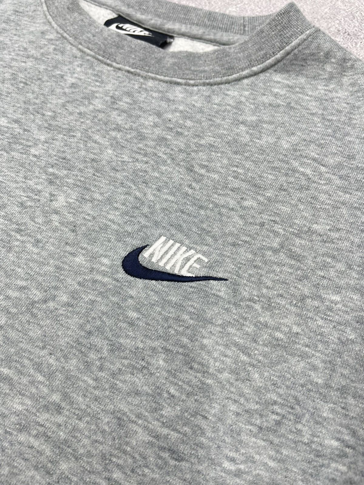 Nike Mens Nike Basic Sweatshirt Crewneck Grey Little Swoosh Y2K Size US S / EU 44-46 / 1 - 5 Thumbnail