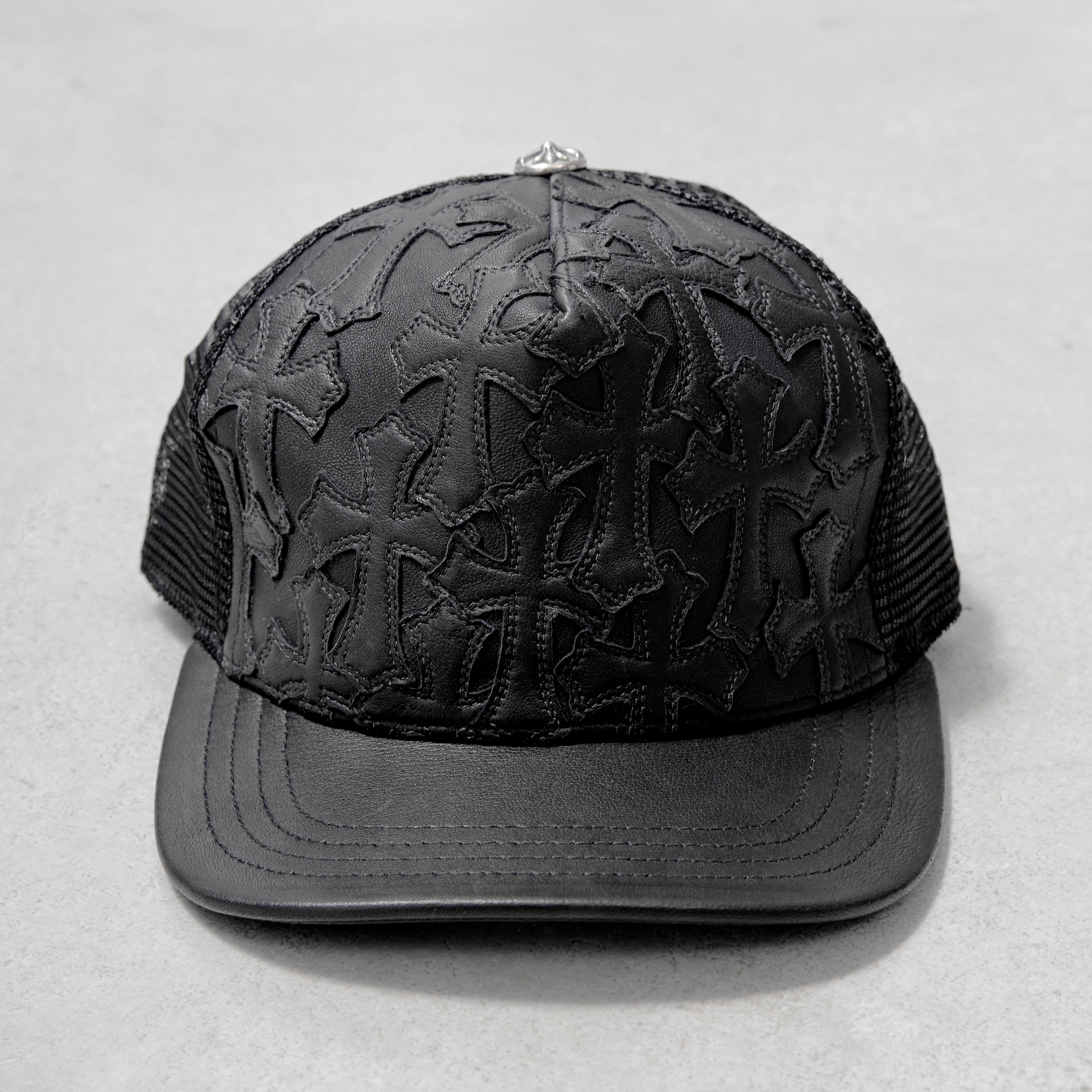 CHROME HEARTS Cemetery Cross Patches Leather Trucker Hat