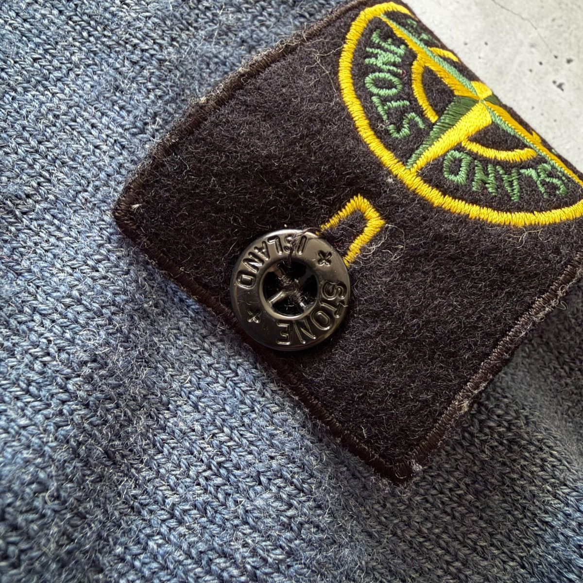 Stone Island Autumn / Winter 2017 Stone Island 100% wool zip-up sweater Size US S / EU 44-46 / 1 - 4 Thumbnail