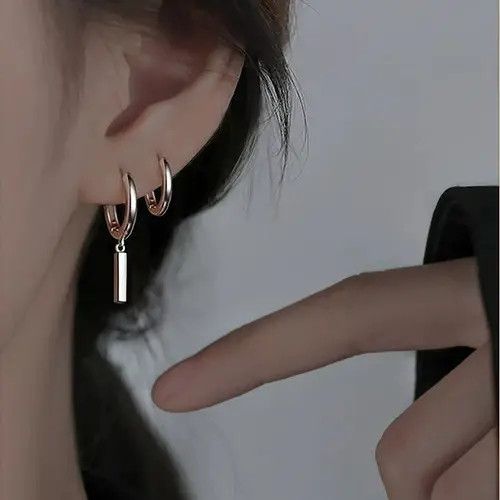Other One pairs Retro Earrings Gothic Punk Chrome Jewelry Spike Size ONE SIZE - 1 Thumbnail