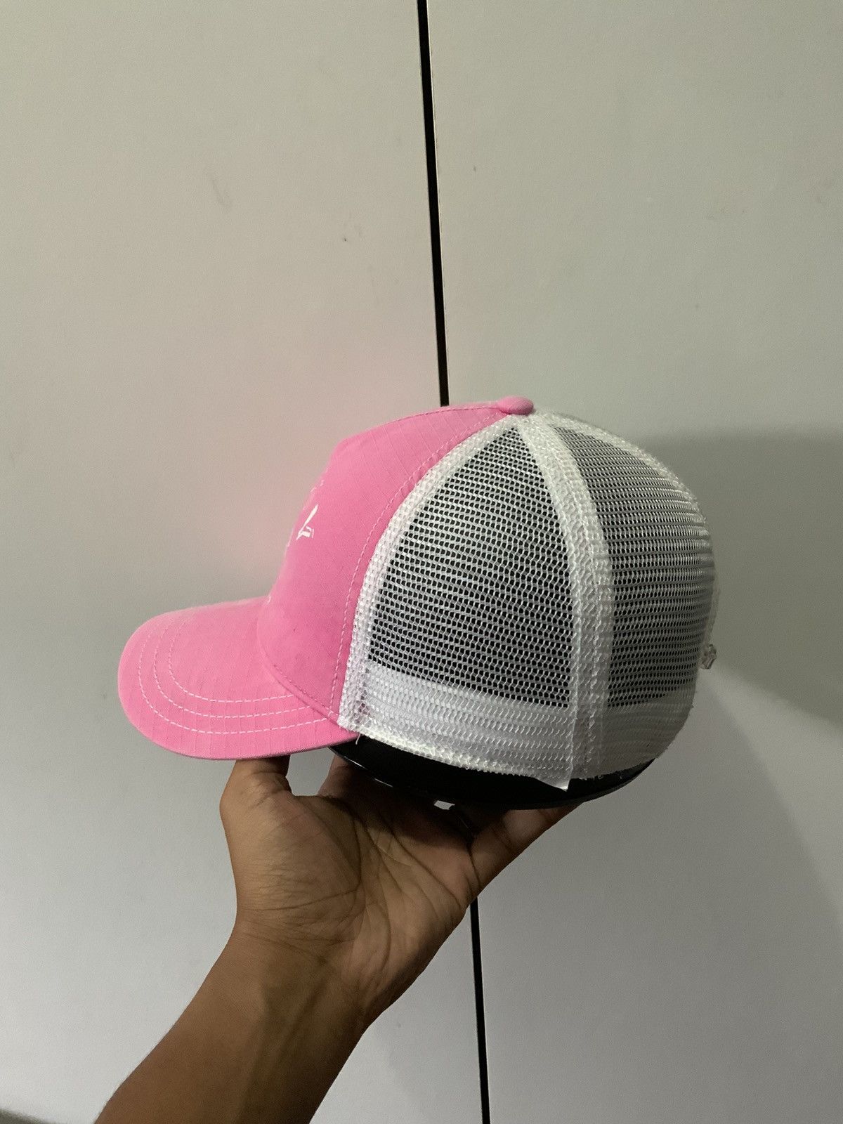 Japanese Brand Roxy Surf Dept Fade Trucker Hat Cap Size ONE SIZE - 3 Thumbnail
