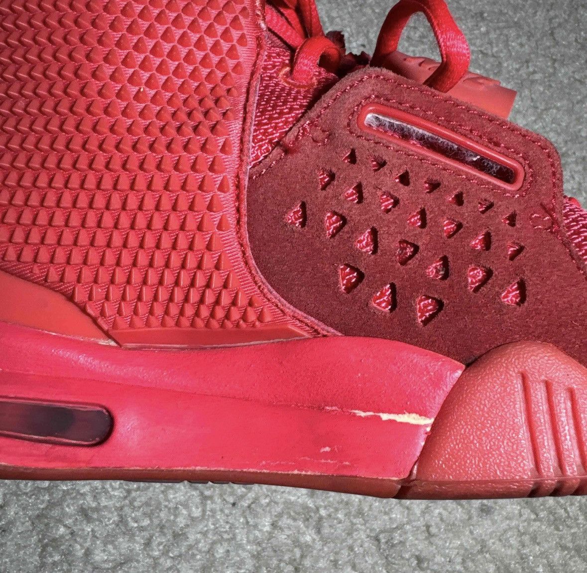 Kanye West × Nike Nike Air Yeezy 2 Red Octobers sz 8.5 used Size US 8.5 / EU 41-42 - 8 Thumbnail