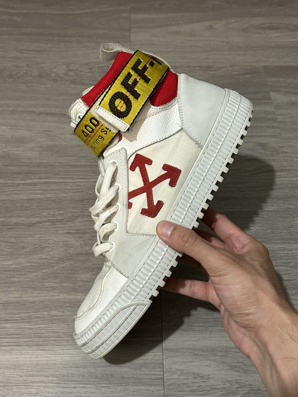 Off-White Virgil Abloh Off-White 3.0 High Arrows Sneaker Size 9 Size US 9 / EU 42 - 12 Thumbnail