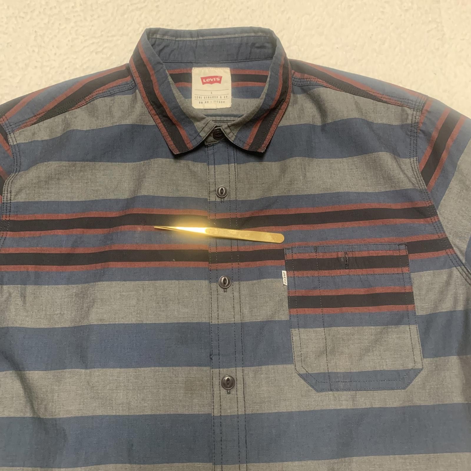 Levi's Levis Mens Size Large Blue Gray Striped Short Sleeve Shirt Size US L / EU 52-54 / 3 - 7 Thumbnail