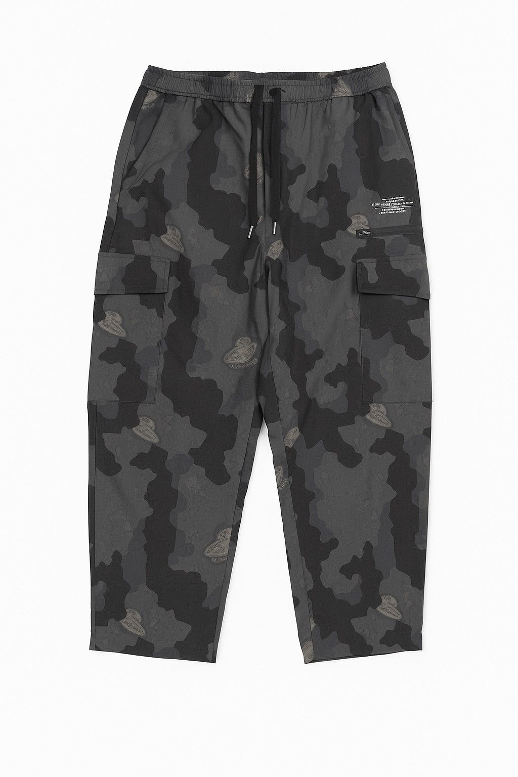 GU × Undercover GU X UNDERCOVER CAMMO UFO BALLON PANTS Size US 33 - 1 Thumbnail
