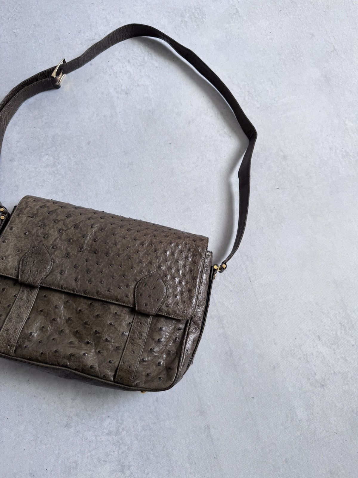Other Vintage Botique 90’s Ostrich Skin Unisex Shoulder Bag Size ONE SIZE - 3 Thumbnail