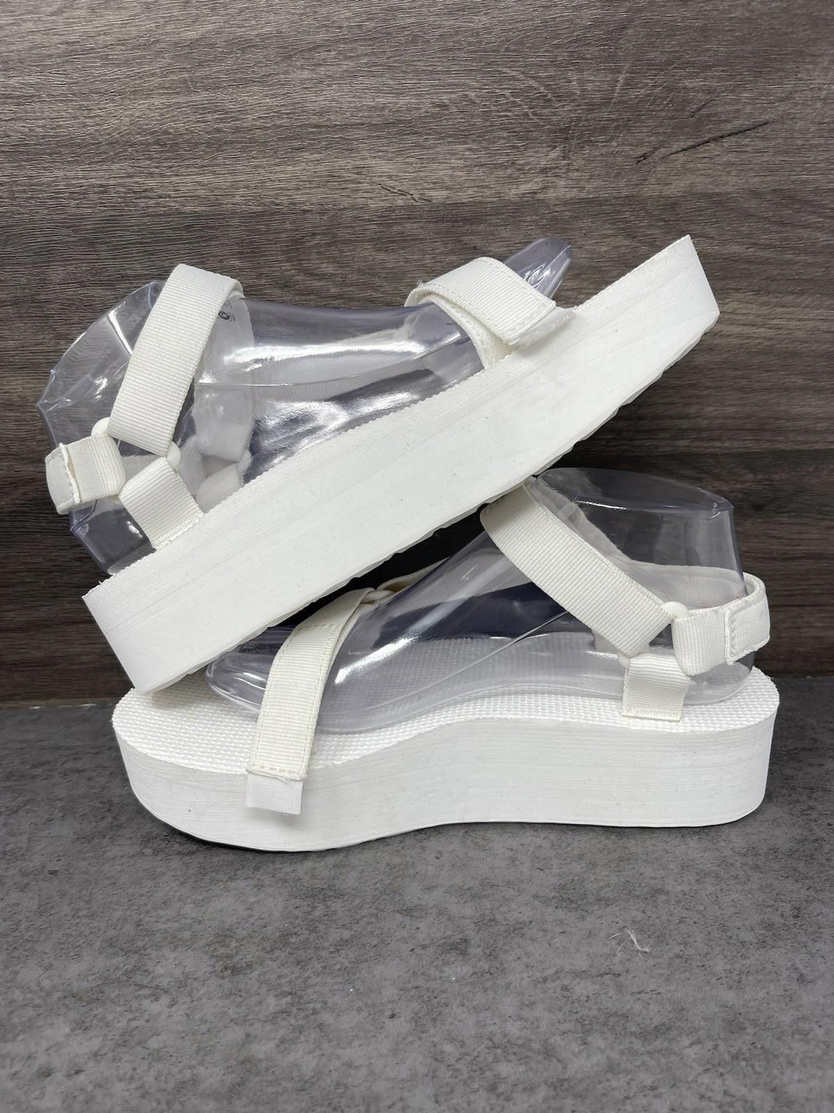 Teva TEVA Flatform Universal Sandals Womens Size 9 White Strap Size US 9 / IT 39 - 7 Thumbnail