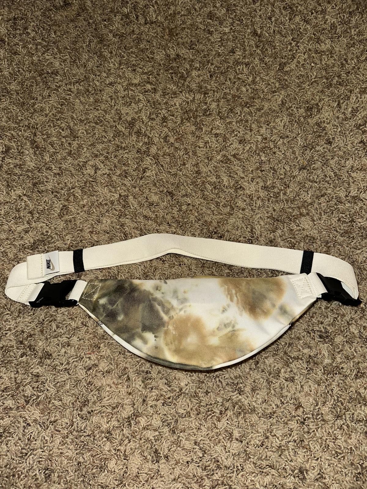 Nike Nike Adult Unisex Heritage Sail Black Earth Tone Waist Pack Sample Size ONE SIZE - 4 Thumbnail