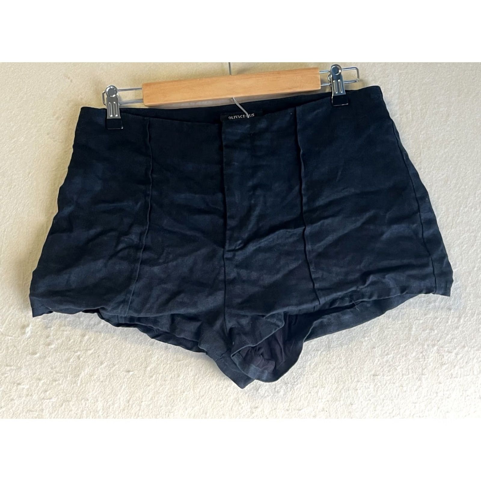 Vintage Olivaceous Linen Black Women's Shorts L Casual Flat Front Pockets Beach Bohemian 100% Linen Regular Fit Size 36" / US 14 / IT 50 - 2 Thumbnail