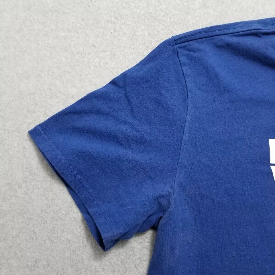 Levi's Levis Shirt Mens XL Blue Short Sleeve Crew Neck Spell Out Size US XL / EU 56 / 4 - 2 Thumbnail