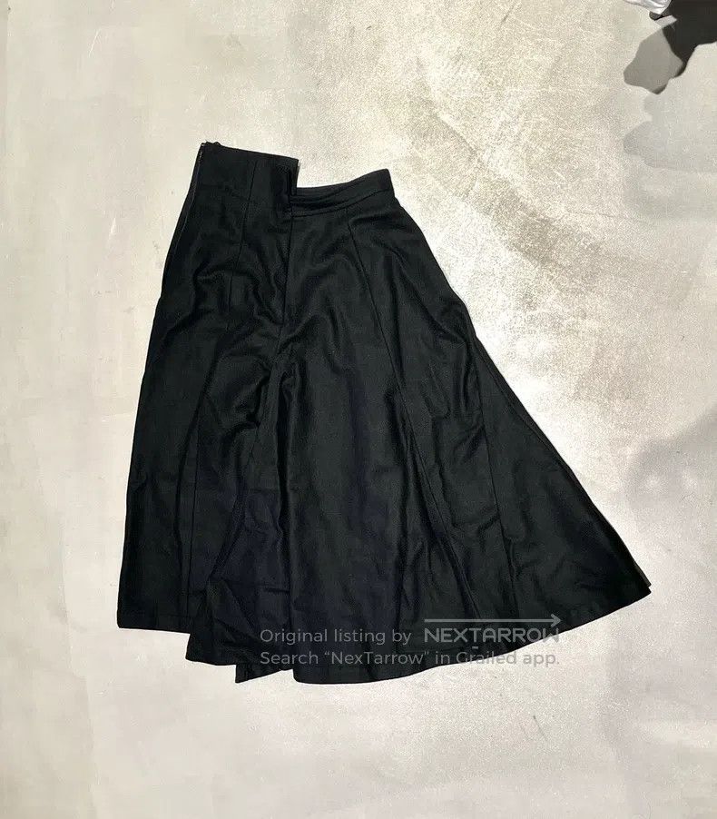 Comme des Garcons Comme Des Garcons size S Two-piece Skirt. Left piece penci Size 23" - 1 Thumbnail