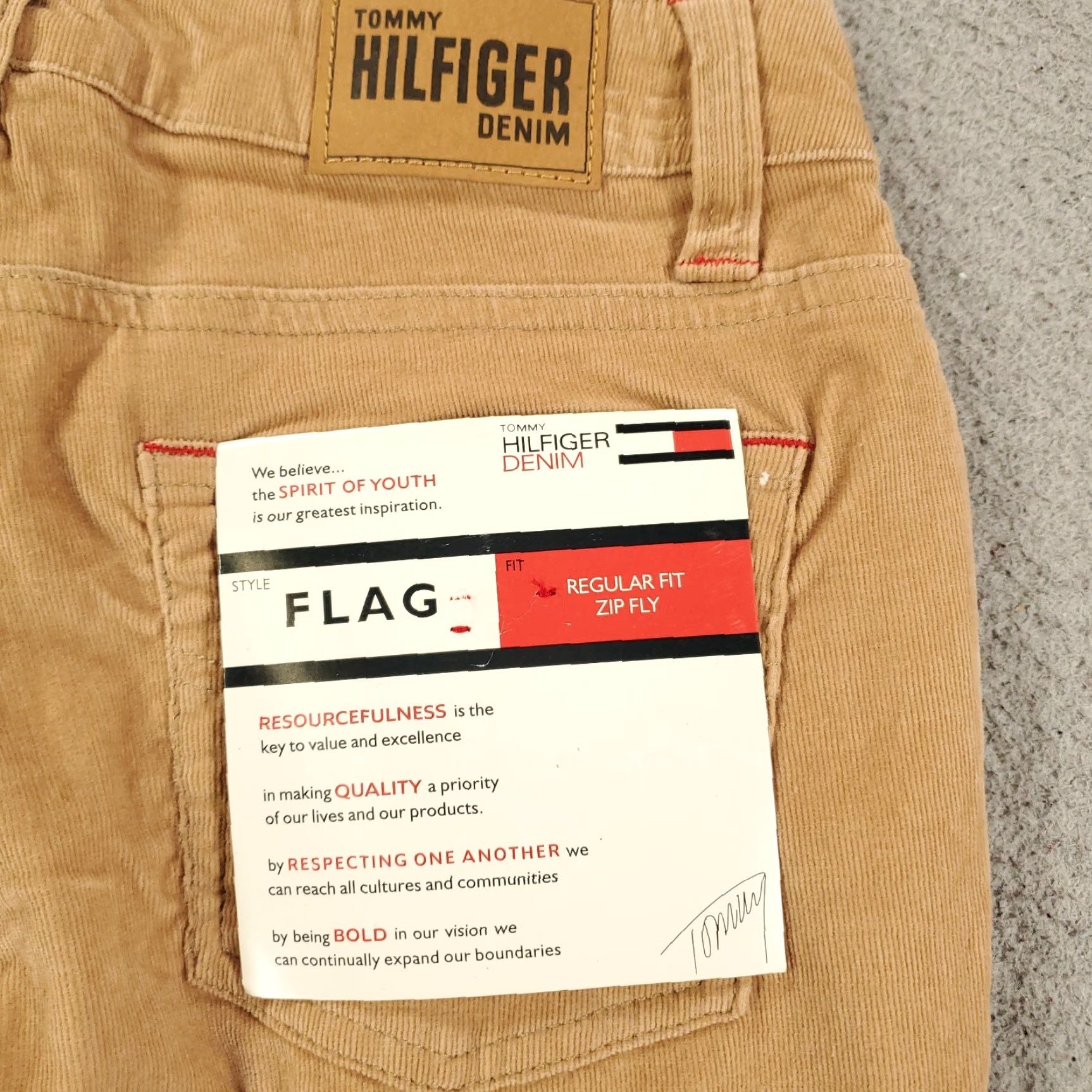 Tommy Hilfiger VINTAGE Tommy Hilfiger Corduroy Pants Womens Juniors 1 Tan Bootcut 90s Bohemian Size 25" / US 0 / IT 36 - 3 Thumbnail