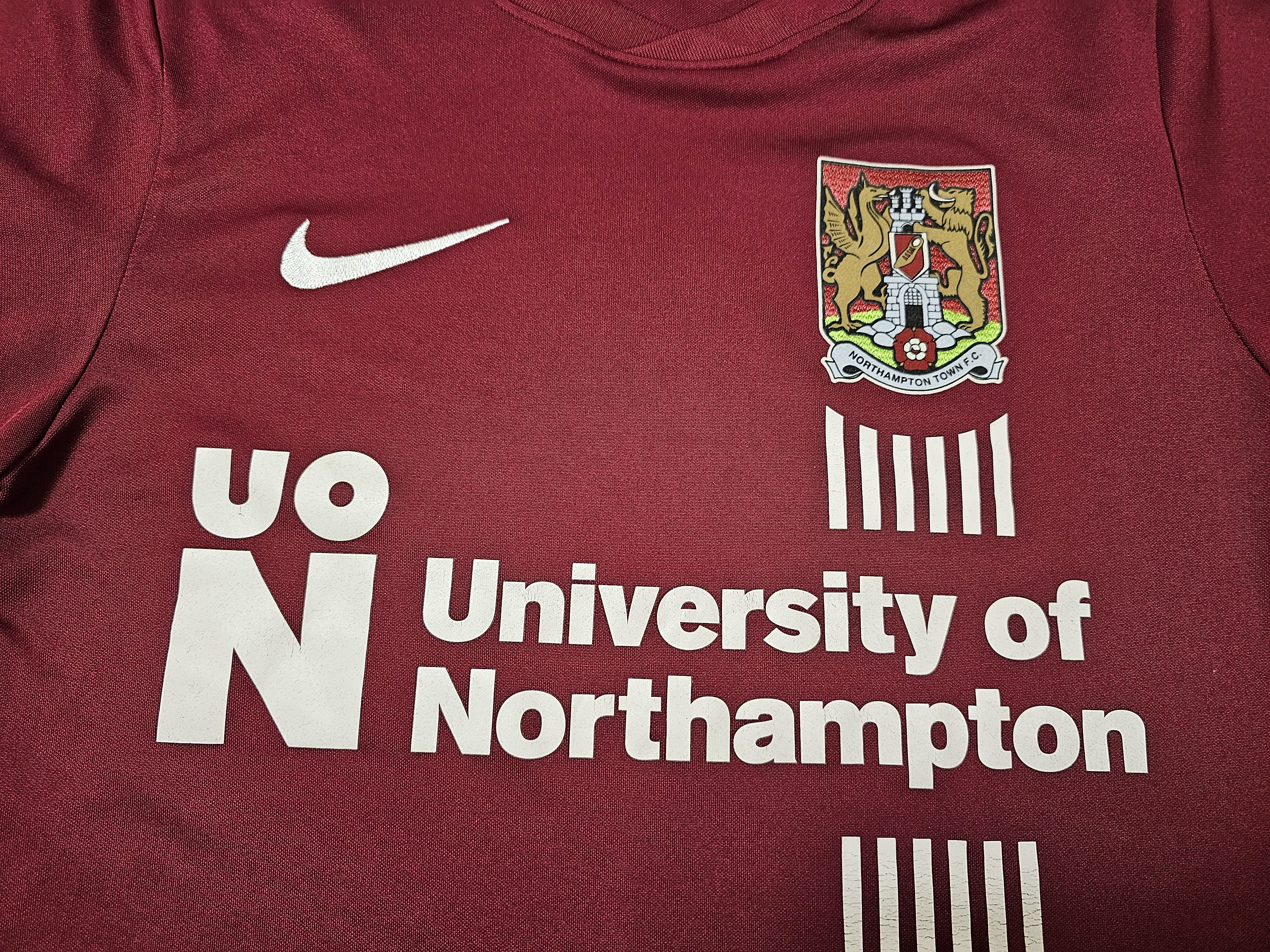 Nike NORTHAMPTON TOWN 2017 2018 HOME FOOTBALL SOCCER JERSEY Size US S / EU 44-46 / 1 - 3 Thumbnail
