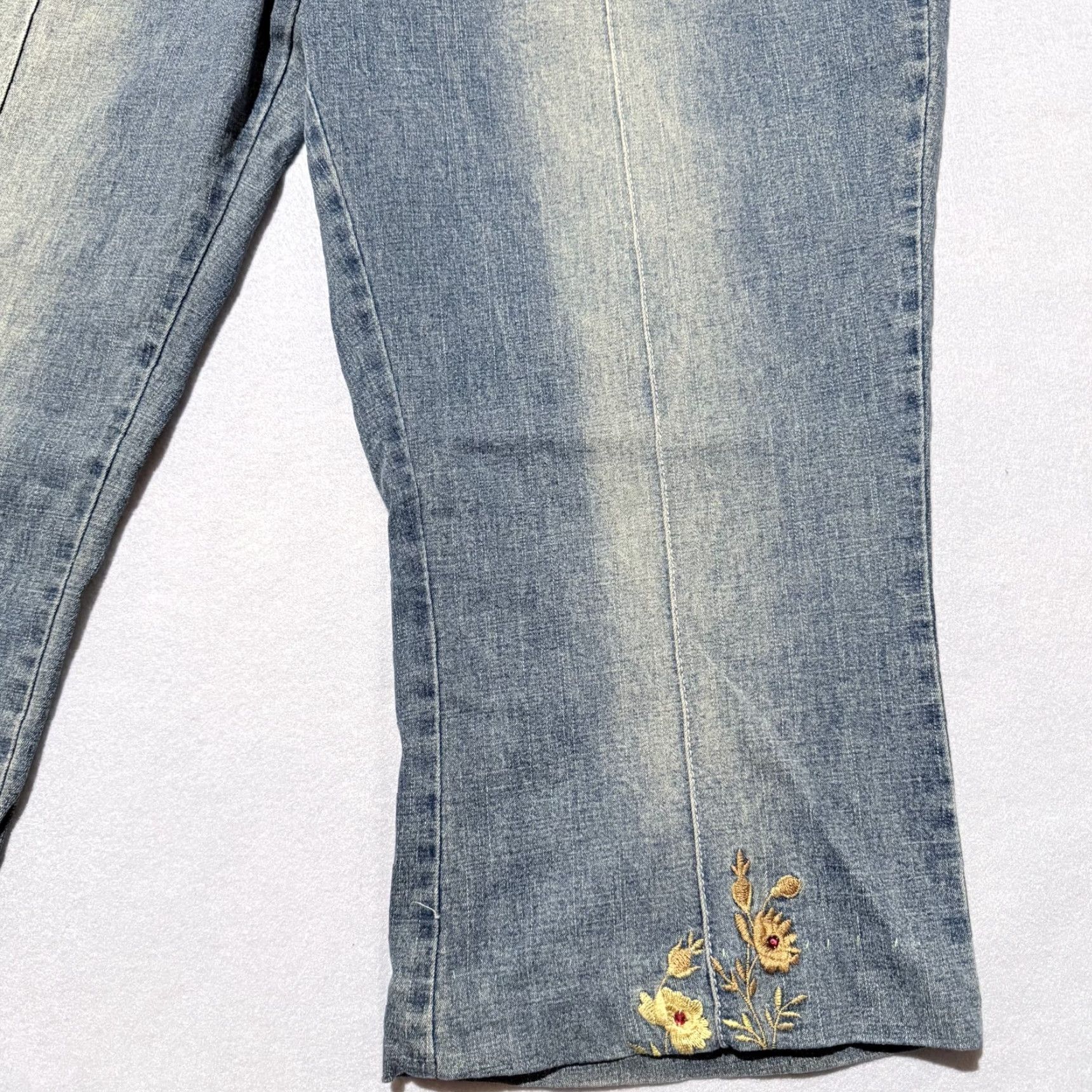 Denime VINTAGE Revolt Jeans Women Blue Floral Faux Fur Waist Band - 24 Denim Flared 90s Bohemian City Womens Size 42" / US 20 - 5 Thumbnail