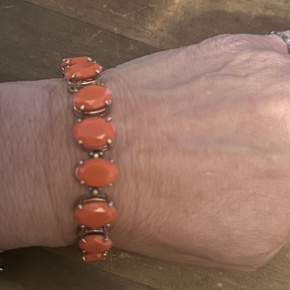 J.Crew J.Crew gold tone orange stone link bracelet Size ONE SIZE - 3 Thumbnail