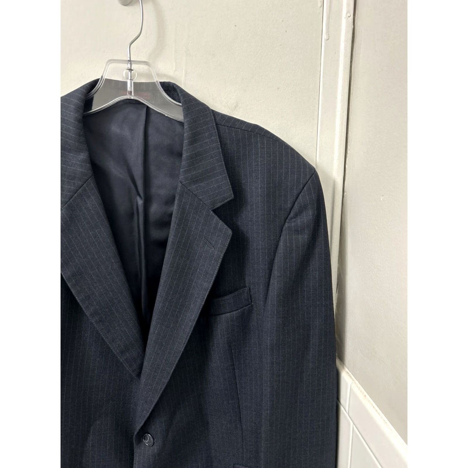 Vintage VINTAGE Alexander Shields Sport Coat Jacket Men 43S Navy Pinstripe 100% Wool Notch Lapel Two-Button Short" Size US XS / EU 42 / 0 - 4 Thumbnail