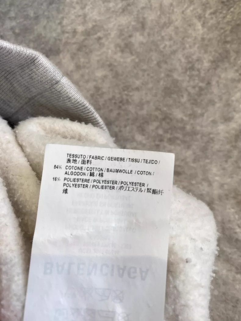 Balenciaga Balenciaga Medium Cut Hoodie 2501-Nextarrow Size US XS / EU 42 / 0 - 7 Thumbnail