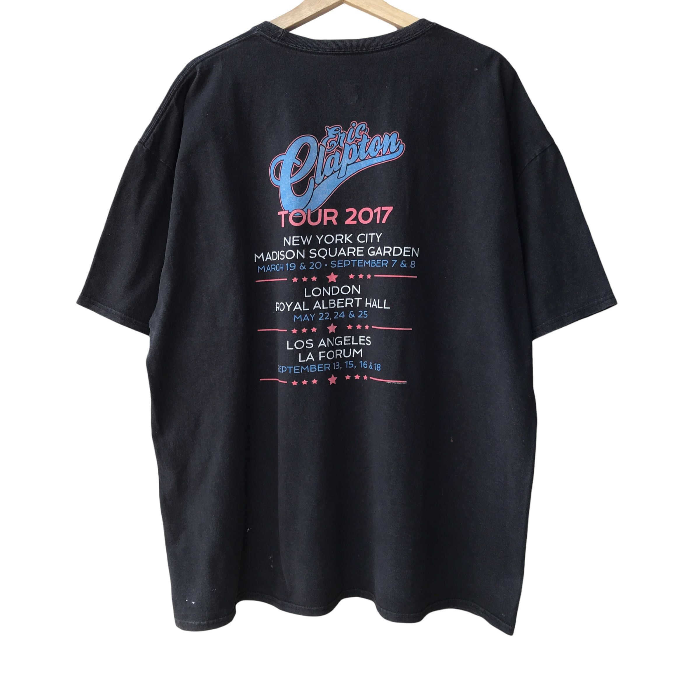 Band Tees × Hanes Eric Clapton 2017 Tour Paint Splatter Distressed Hanes Tee Size US XXL / EU 58 / 5 - 2 Thumbnail
