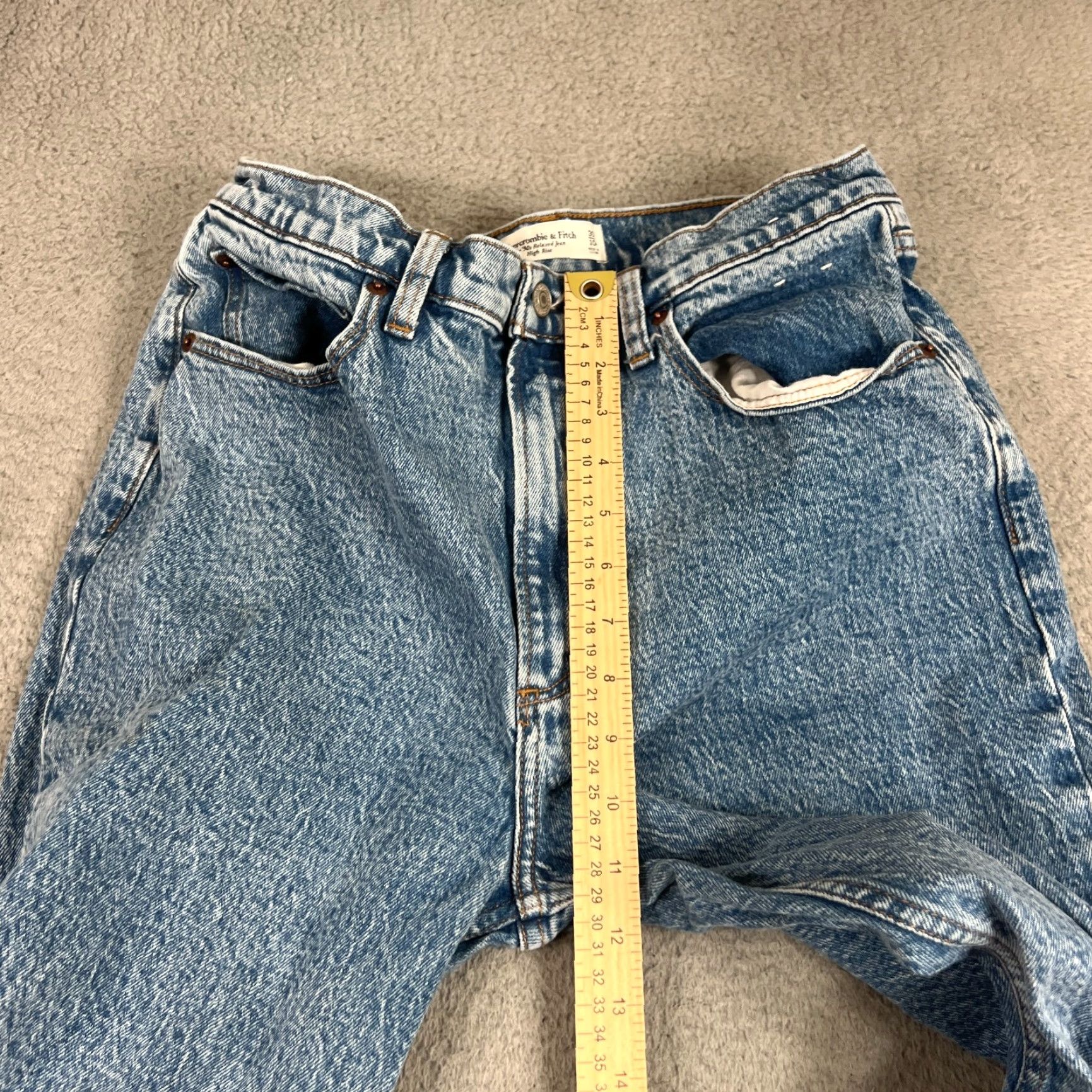 Abercrombie & Fitch Abercrombie & Fitch Jeans 90s High Rise Relaxed Blue Pockets Size 10 Women's Stonewashed Denim Straight 5-Pocket Design Vintage: No Size 32" / US 10 / IT 46 - 6 Thumbnail