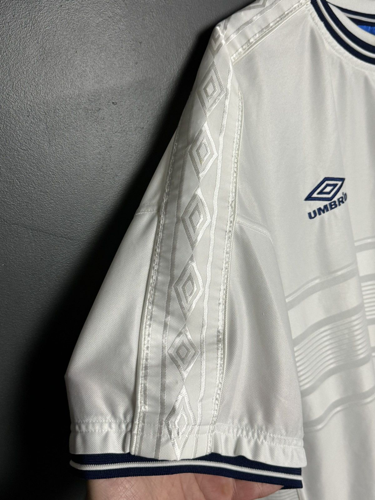 Umbro England National Team 99/01 Home Football Soccer Jersey Size US XXL / EU 58 / 5 - 4 Thumbnail