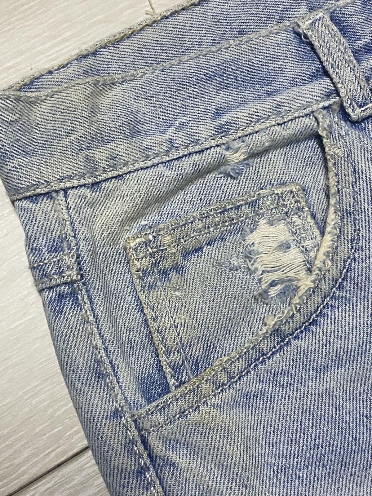 Kiwi Vintage Kiwitex Light Wash Distressed Taperred Leg Jeans Size US 30 / EU 46 - 6 Thumbnail