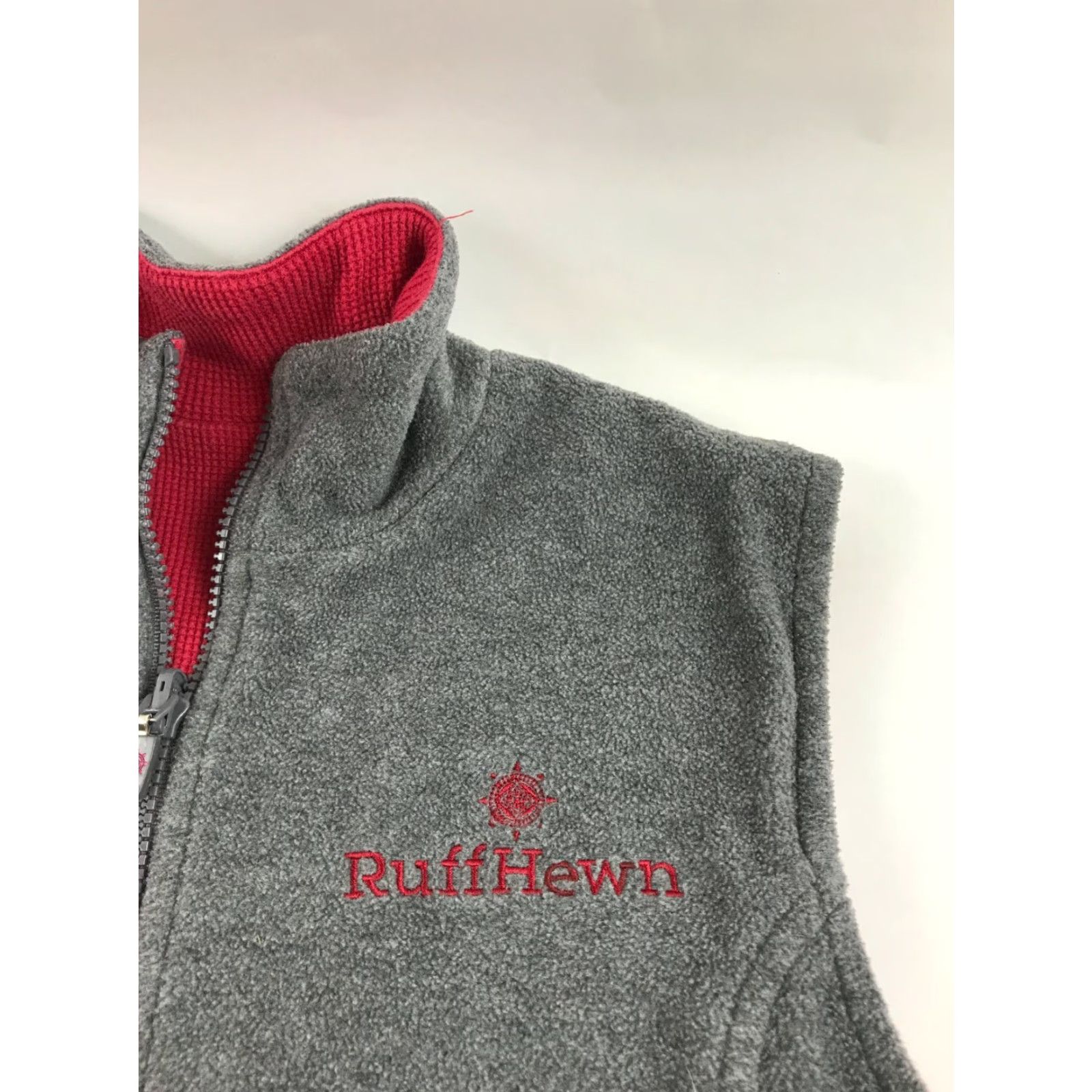 Vintage Ruff Hewn Vest Women's Medium Gray Red Reversible Full Zip Fleece Waffle Modern Outdoor Breathable Size M / US 6-8 / IT 42-44 - 5 Thumbnail