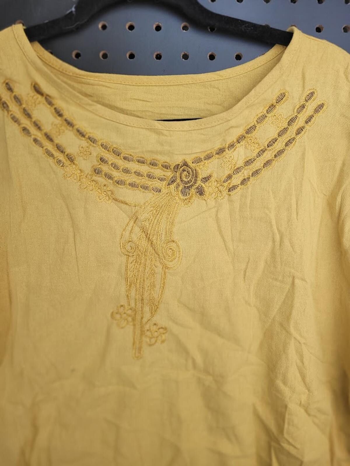 Unknown London Stylish Mustard Yellow Embroidered Top - 2XL Size XXL / US 16-18 / IT 52-54 - 2 Thumbnail