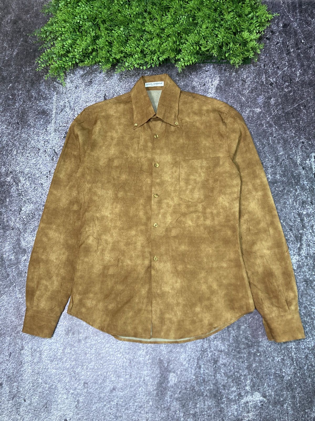 Dolce & Gabbana Dolce & Gabbana Basic Suede Skin Viscose Button Up Shirt Size US M / EU 48-50 / 2 - 1 Thumbnail