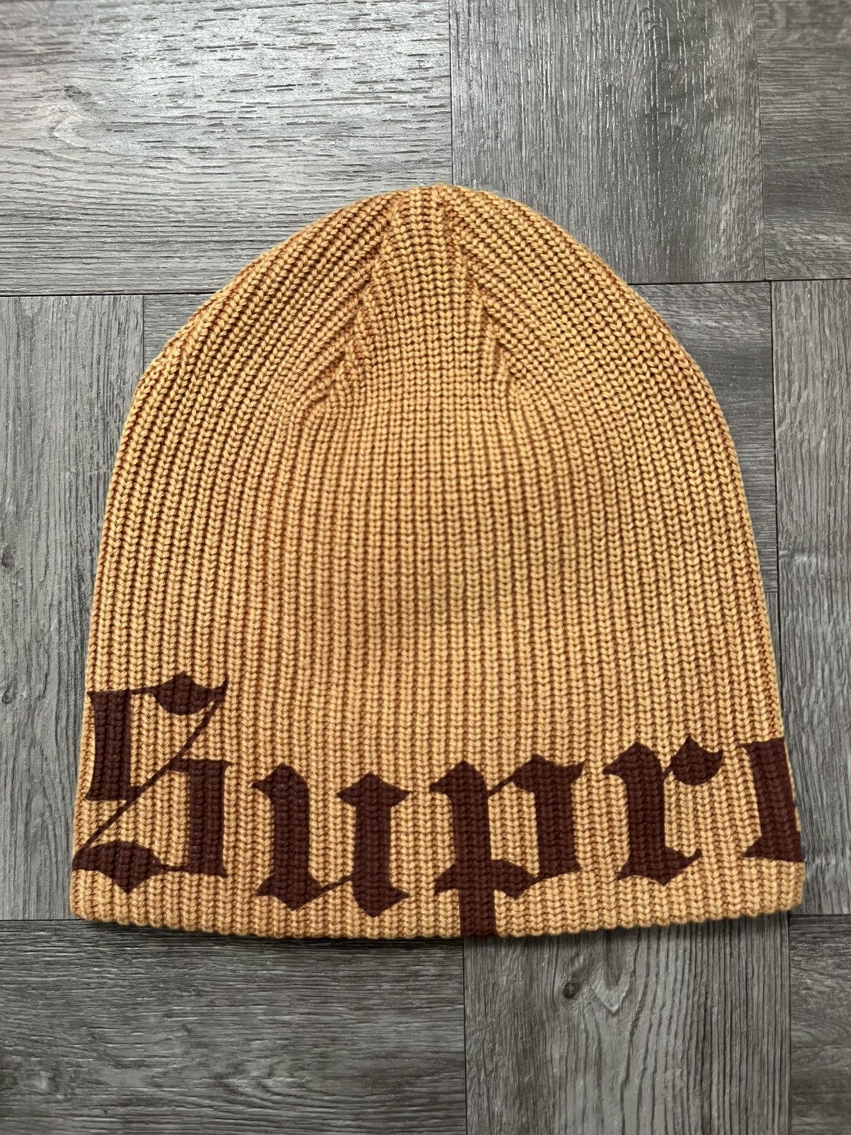 Supreme Old English Beanie | Grailed
