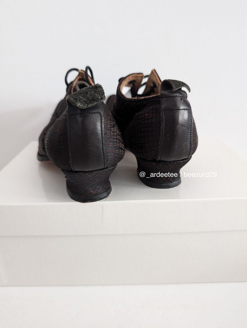 Paul Harnden Shoemakers *NEW* BLACK LACE AND LEATHER HEELED DERBY Size US 6 / IT 36 - 5 Thumbnail