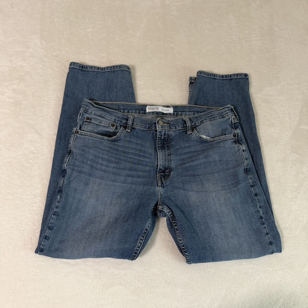 Levi's Vintage Levi’s Signature 561 Relaxed Jeans Size US 36 / EU 52 - 2 Thumbnail