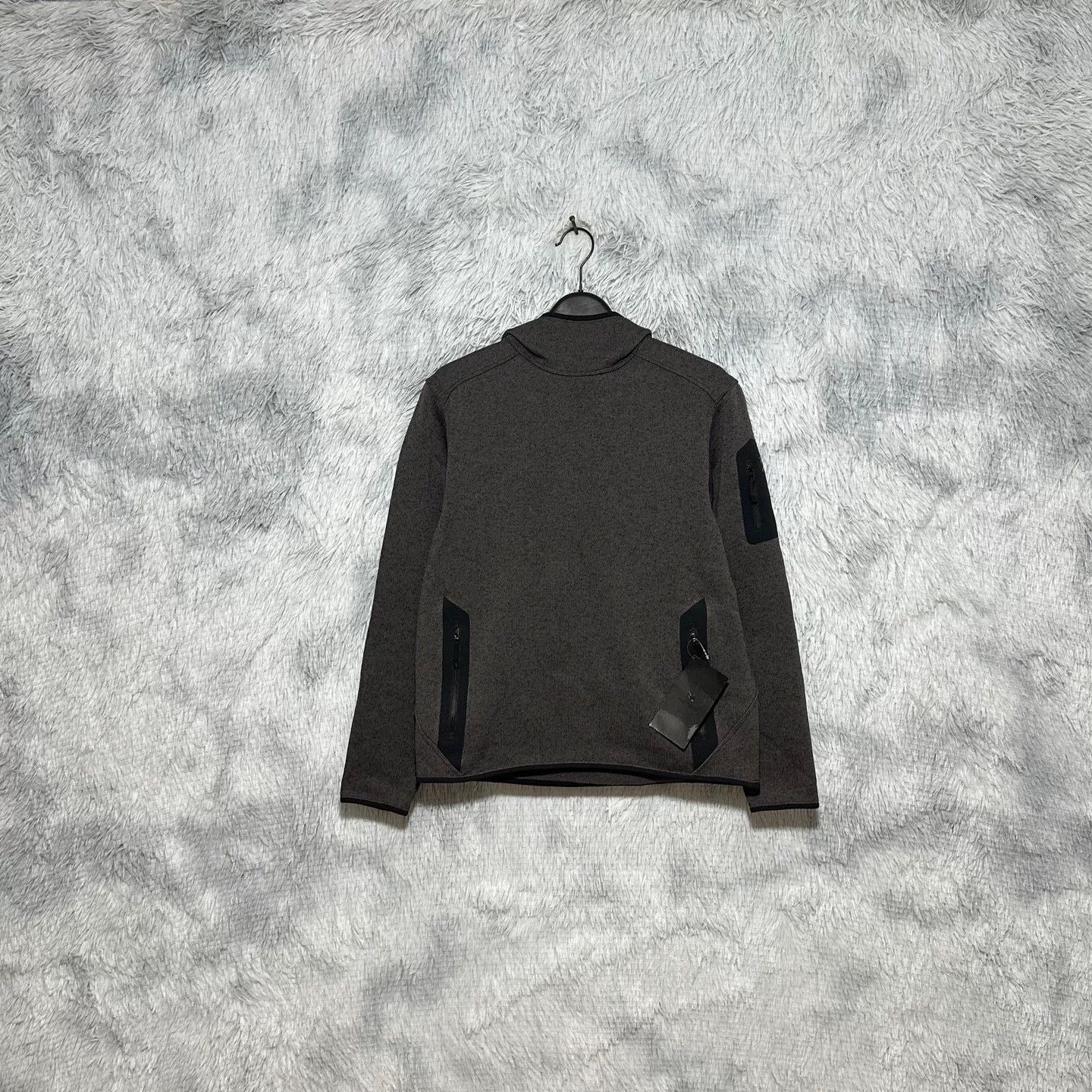 Arc'teryx arcteryx covert pullover hoodie black size small Size US S / EU 44-46 / 1 - 1 Thumbnail