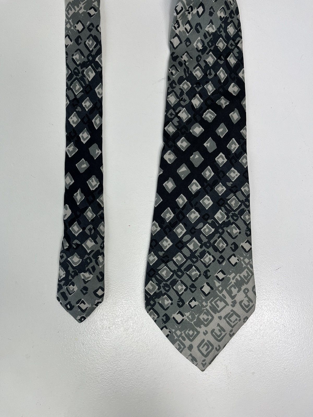 Guy Laroche Guy Laroche Vintage Silk Tie Made in France Size ONE SIZE - 3 Thumbnail