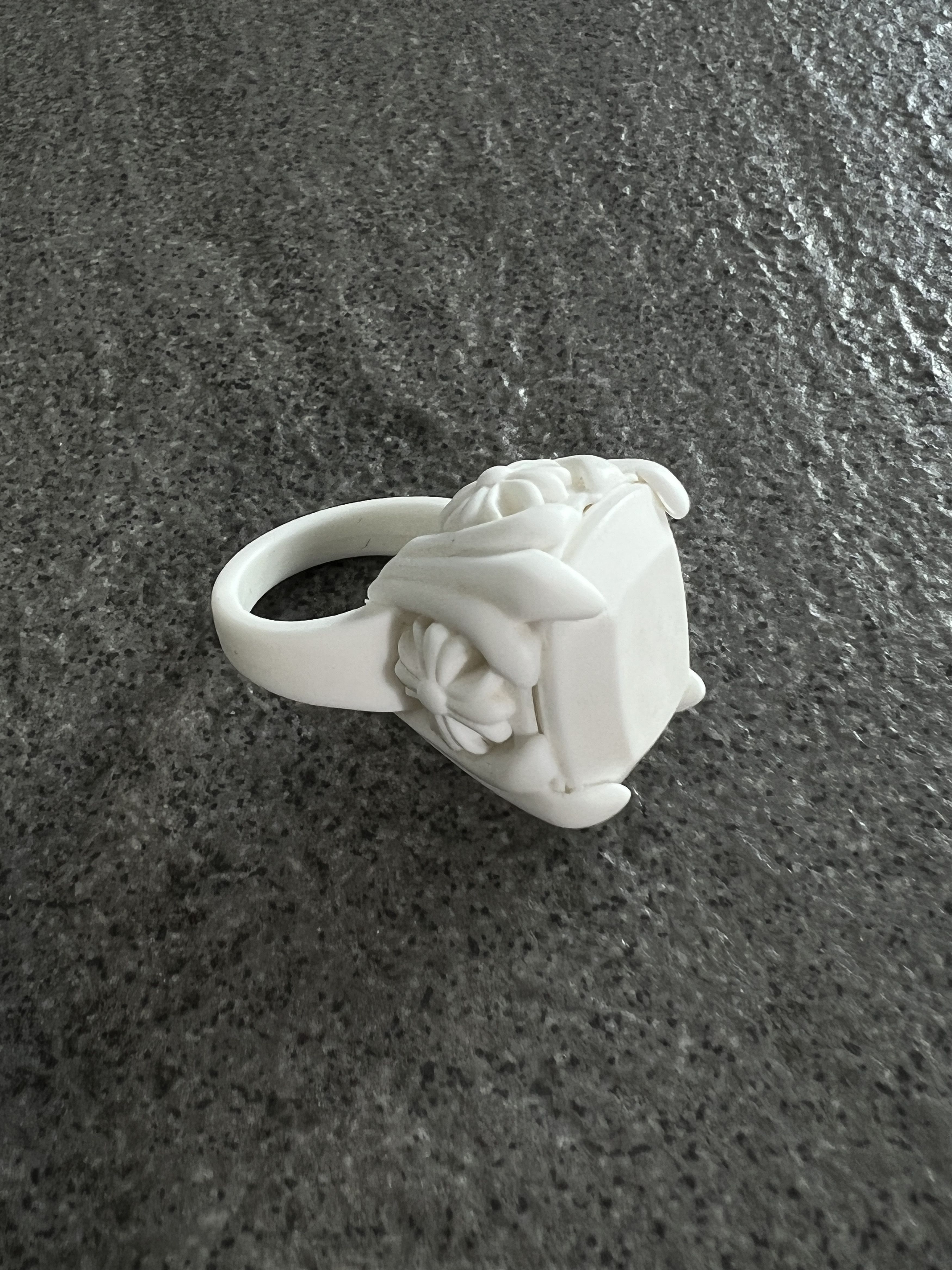 Chrome Hearts Chrome Hearts White Floral Signet Ring 2022 Size ONE SIZE - 3 Thumbnail