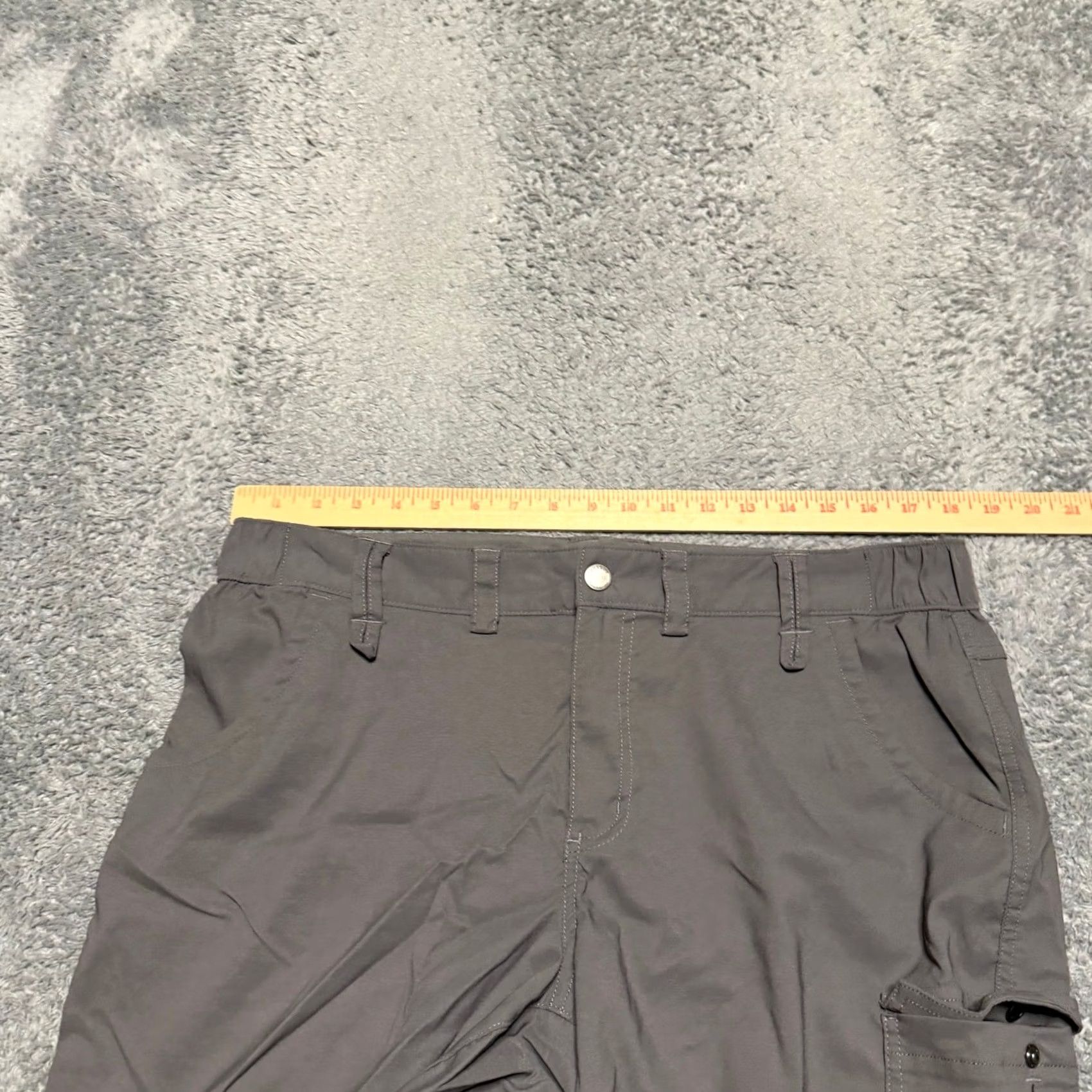 Duluth Trading Company Duluth Trading DuluthFlex Dry on the Fly Shorts Womens 16 Gray Nylon 10" Size 38" / US 16 / IT 52 - 7 Thumbnail